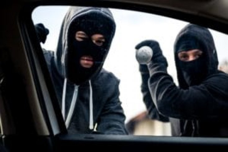 How to Ward off Holiday Parking Lot Burglars with CCTV 